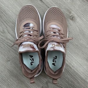 Women’s TechLoom Tracer Almond/Caramel/tie dye - size 6